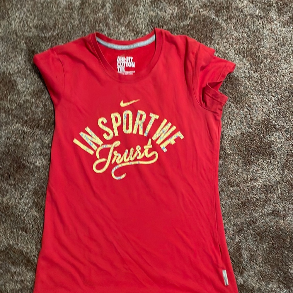 NIKE size M